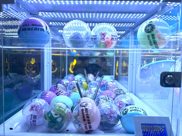 Magic Cube Capsule Toy Machine Interior Prize Compartment | Hiclawcrane